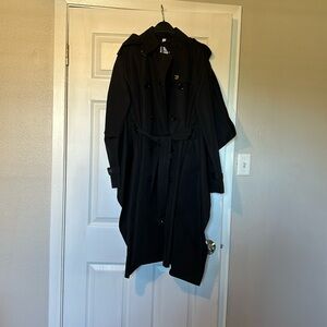 New authentic Burberry trench coat